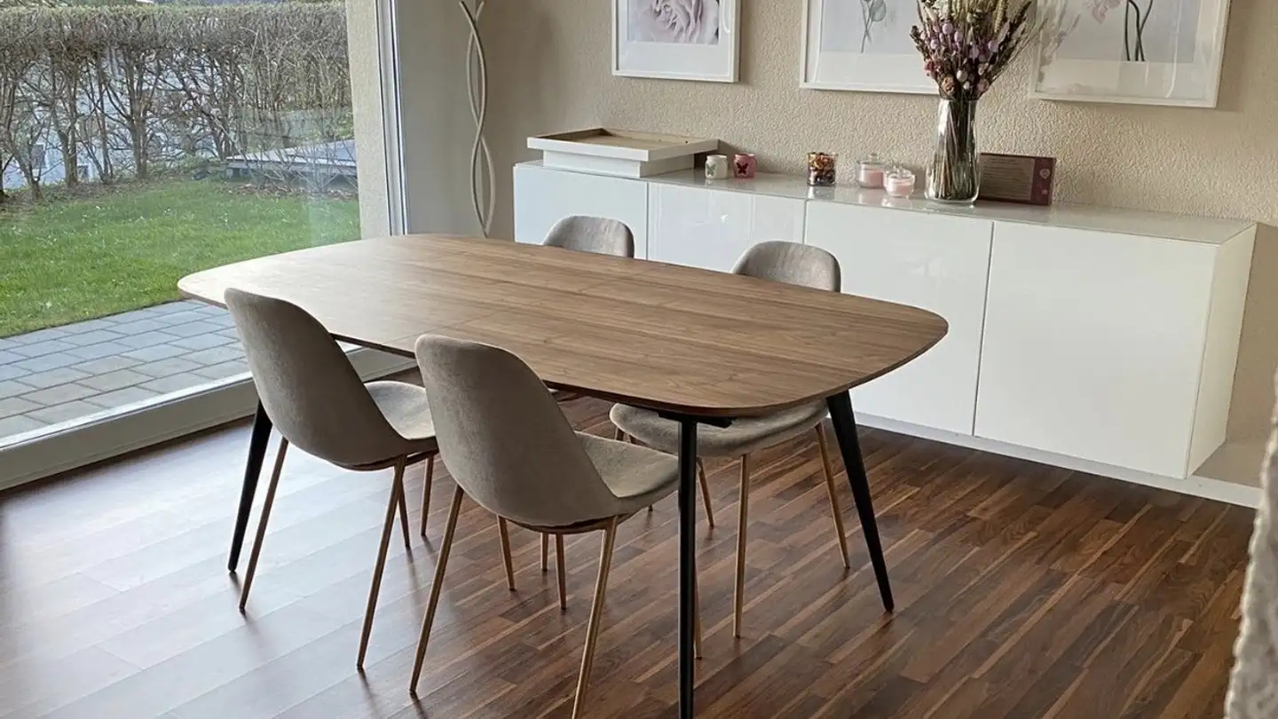 Appartement à louer - Langfurenstrasse 51, 8143 Stallikon