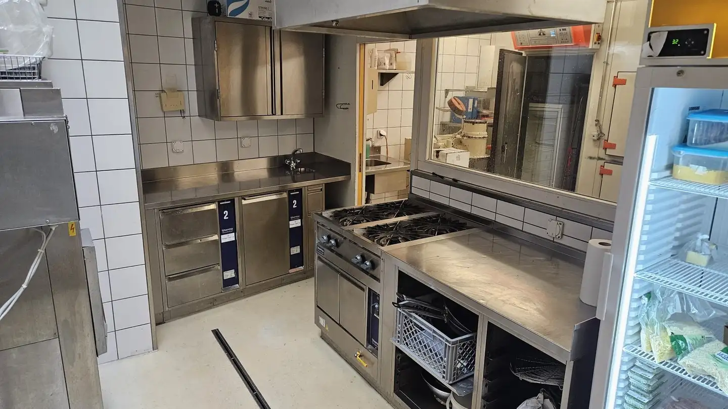 Commercial for rent - 6004 Luzern - Photo 3