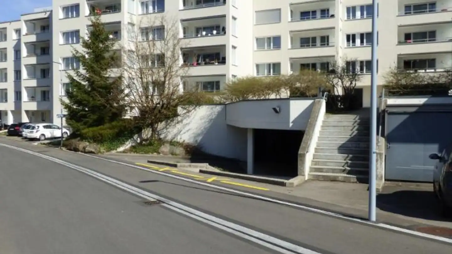 Outdoor parking space for rent - Gattikonerstrasse, 8136 Gattikon