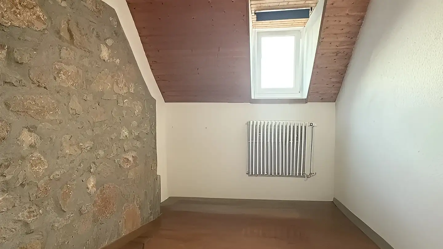 Attico in affitto - Rue De Bellevue, 2052 Fontainemelon - Photo 2