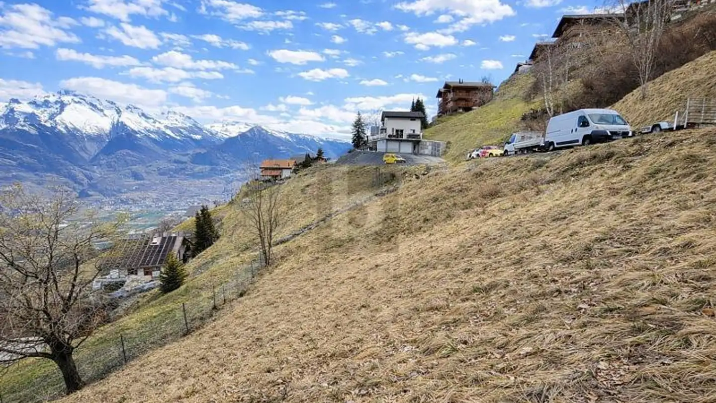 Constructible plot for sale - 1993 Veysonnaz