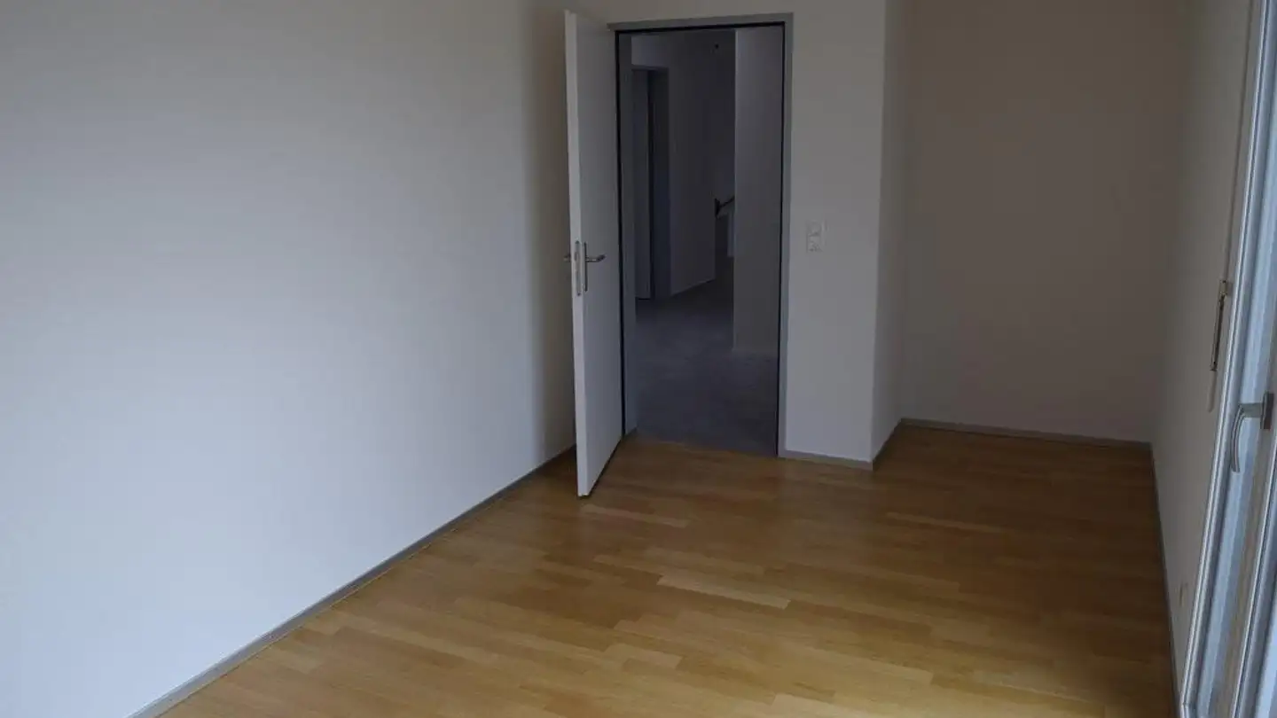 Apartment for rent - Melchrütistrasse 37, 8304 Wallisellen - Photo 2
