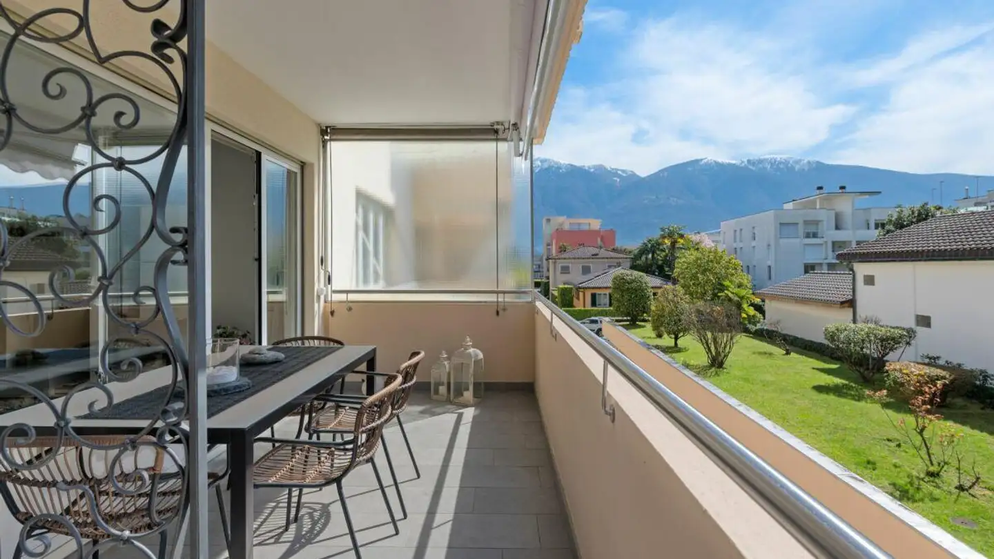 Furnished apartment for sale - 6612 Ascona