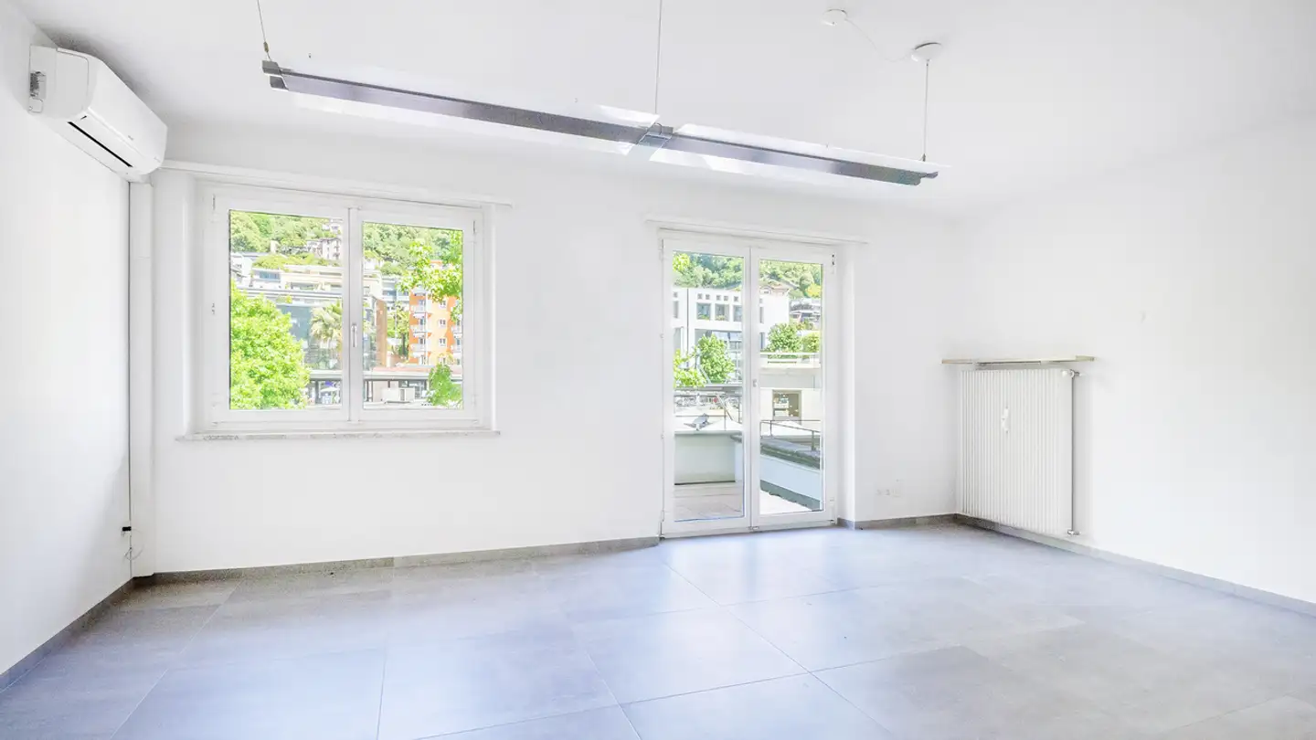 Wohnung kaufen - Piazza Stazione 4a, 6600 Muralto - Foto 4