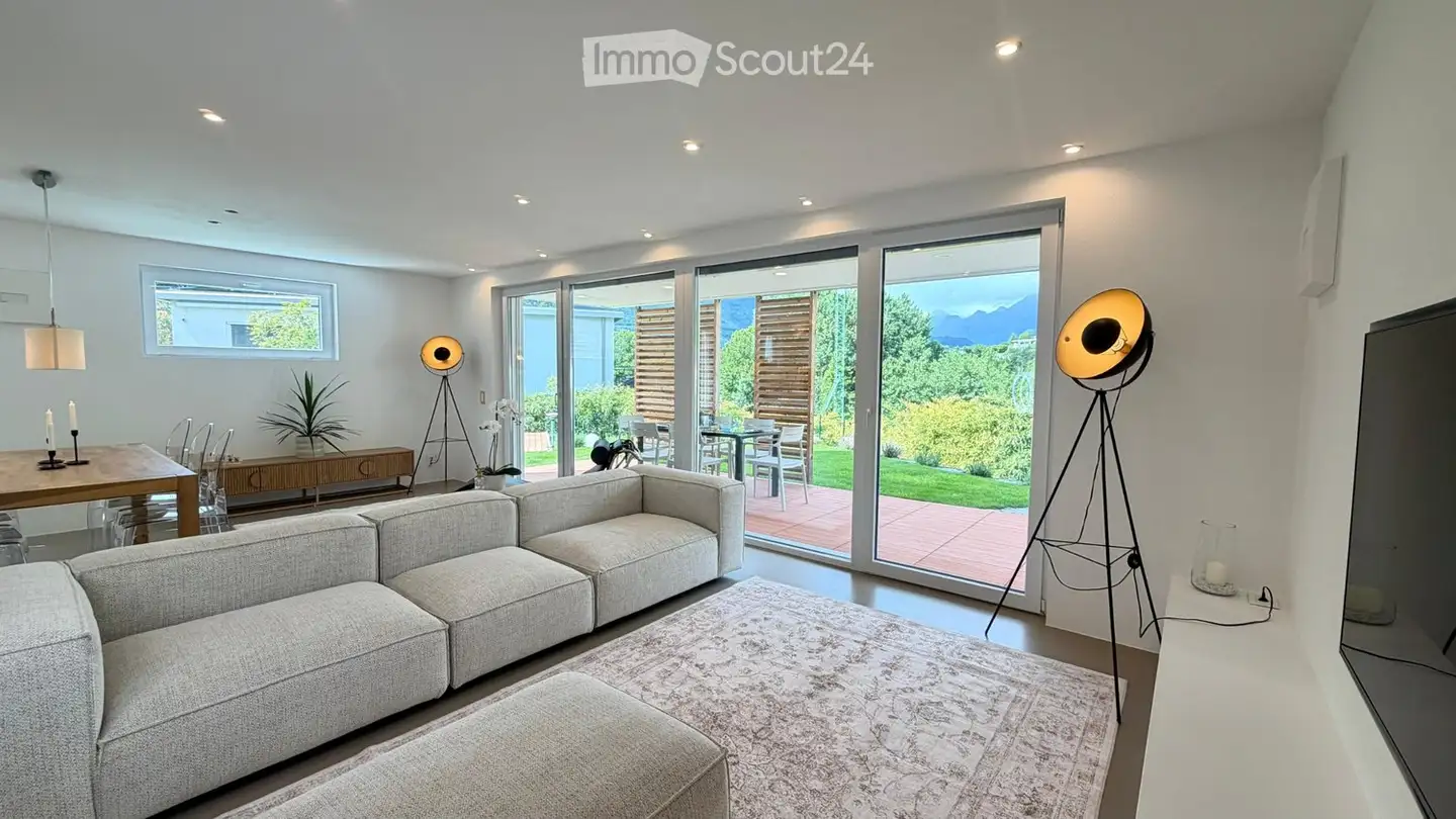 Single house for sale - Strada Delle Vigere 1t, 6512 Giubiasco
