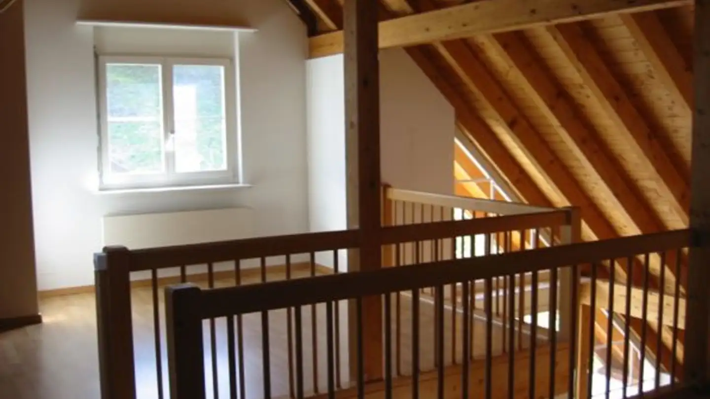 Attique à louer - Oberer Moosweg 41, 4203 Grellingen