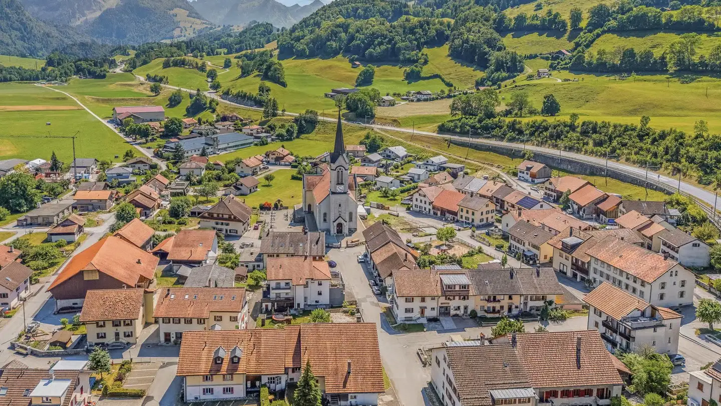 Edificio residenziale in vendita - 1669 Albeuve - Foto 3