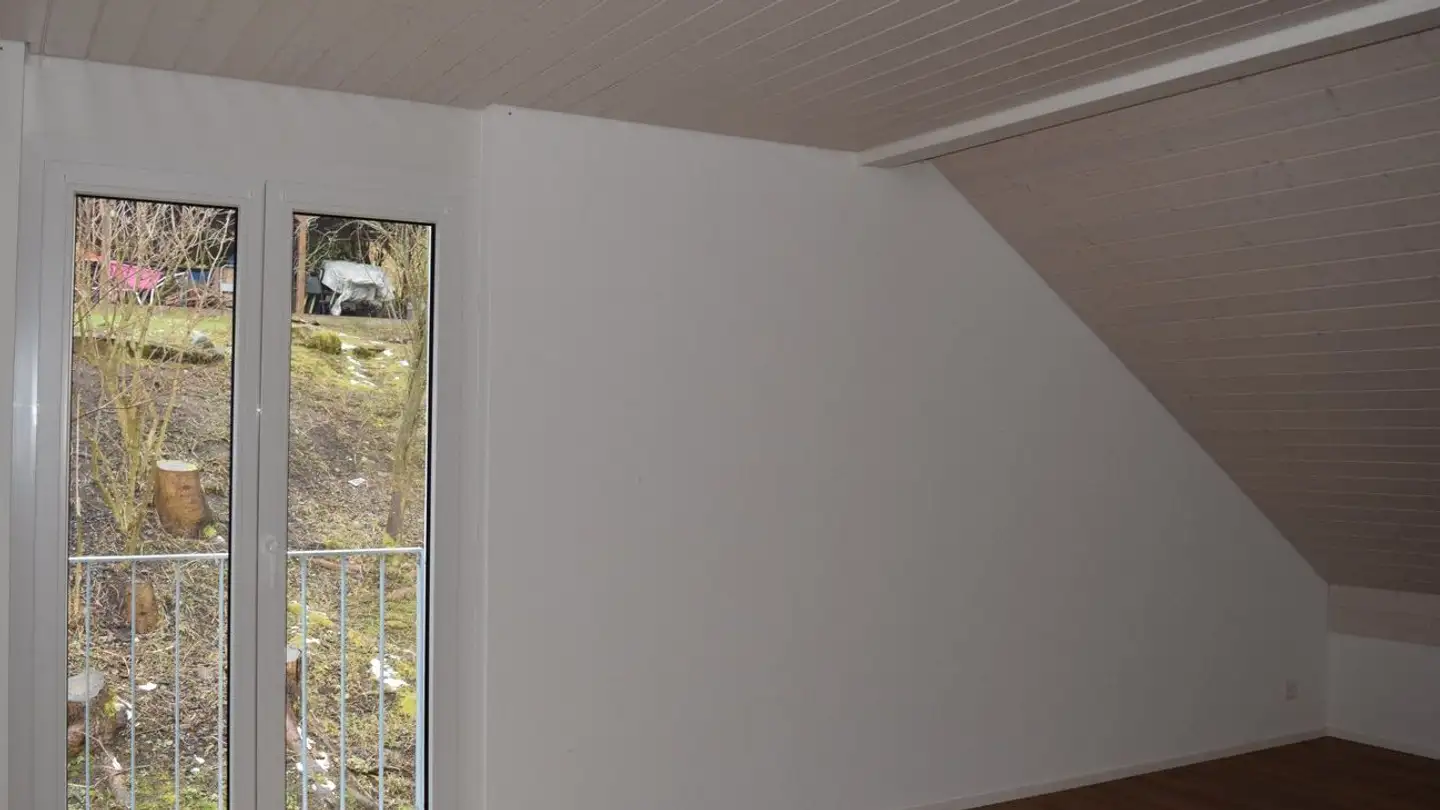 Attic flat for rent - Hengertstrasse 4, 5426 Lengnau AG - Photo 3