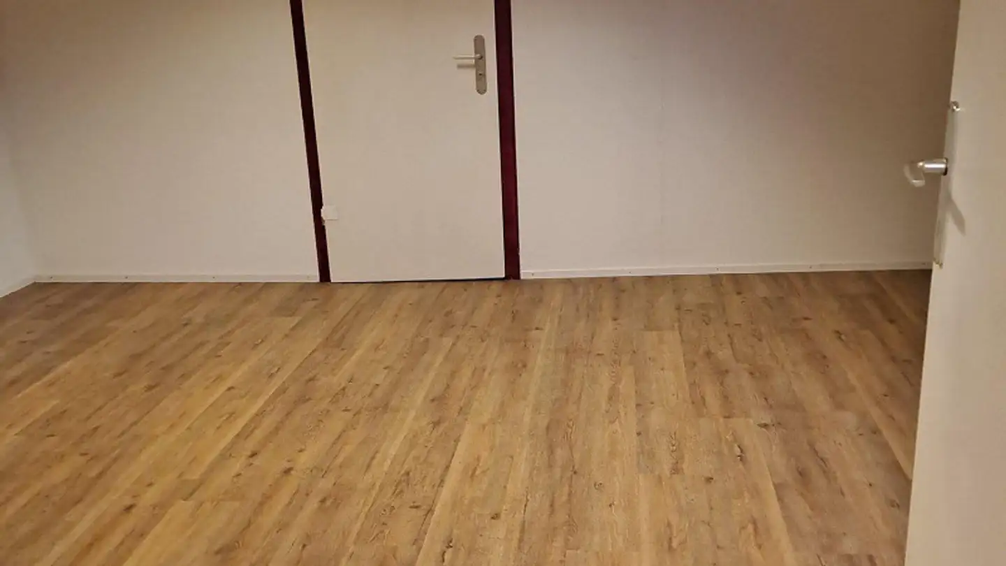 Storage space for rent - Bahnhofstrasse 42, 6037 Root - Photo 3