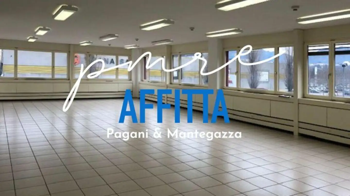 Shop for rent - Via Cantonale 27, 6928 Manno