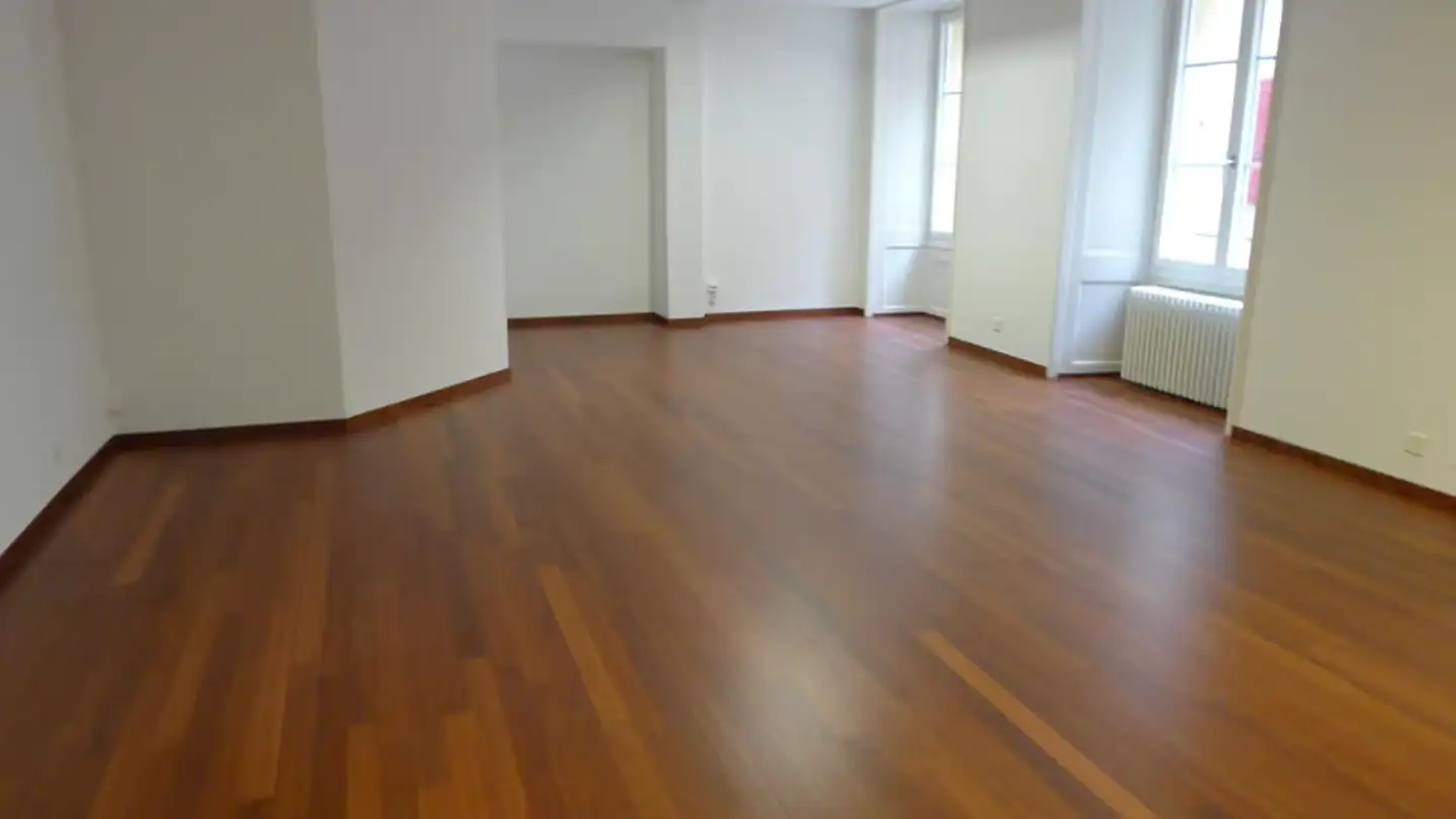 Commerciale in affitto - Rue Des Terreaux 7, 2000 Neuchâtel