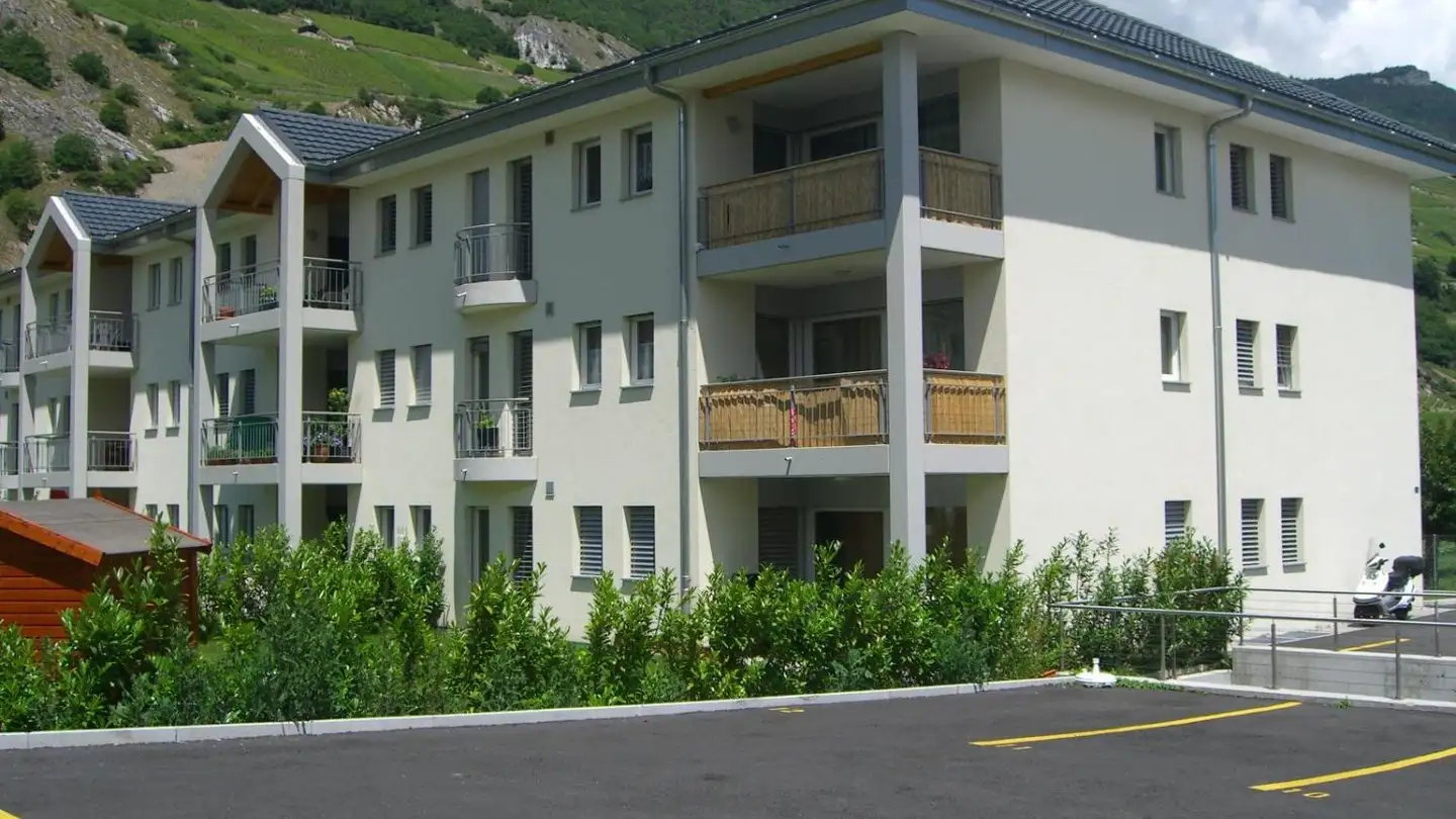 Apartment for rent - Route Du Clos 18, 1963 Vétroz - Photo 2