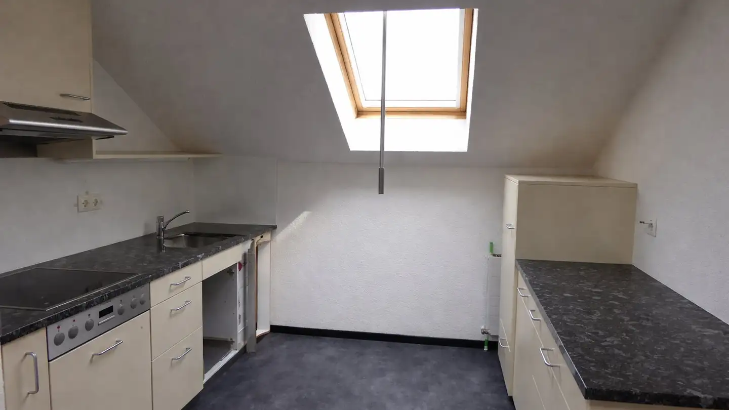 Dachgeschosswohnung mieten - Kirchenfeldstrasse 38, 3005 Bern - Foto 3