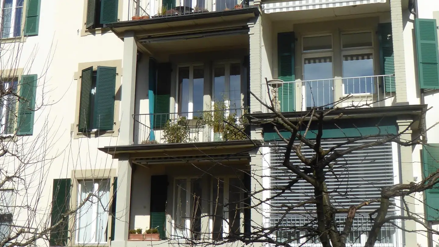 Dachgeschosswohnung mieten - Kirchenfeldstrasse 38, 3005 Bern - Foto 2