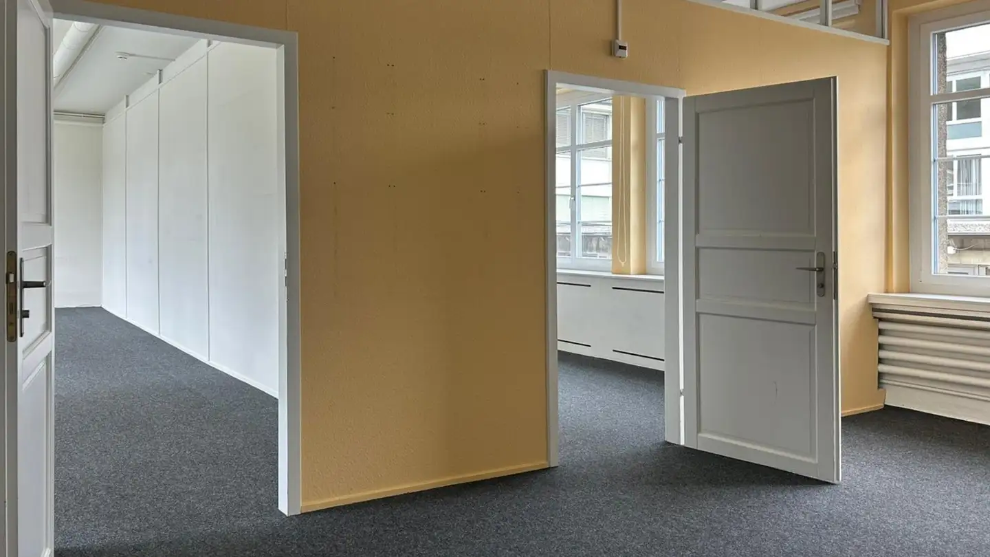 Office space for rent - Hauptstrasse 24, 4416 Bubendorf