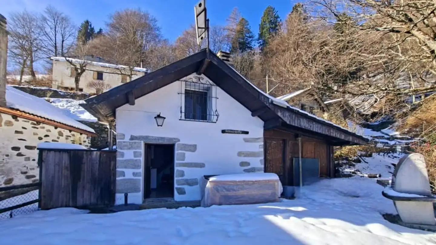 Casa singola in vendita - Via Ronco, 6613 Porto Ronco - Foto 3