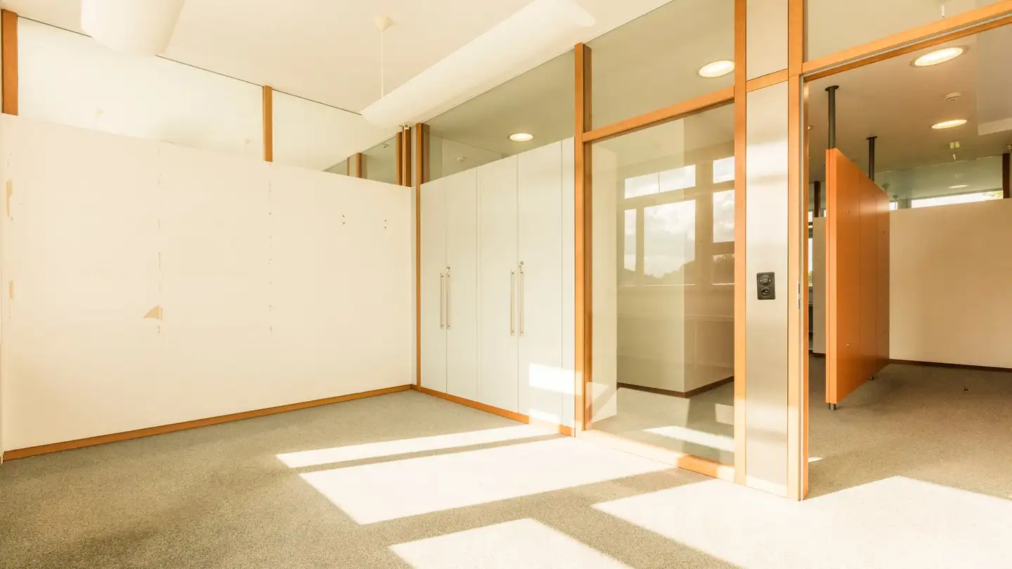 Bureau à louer - Garstligweg 8, 8634 Hombrechtikon - Photo 2