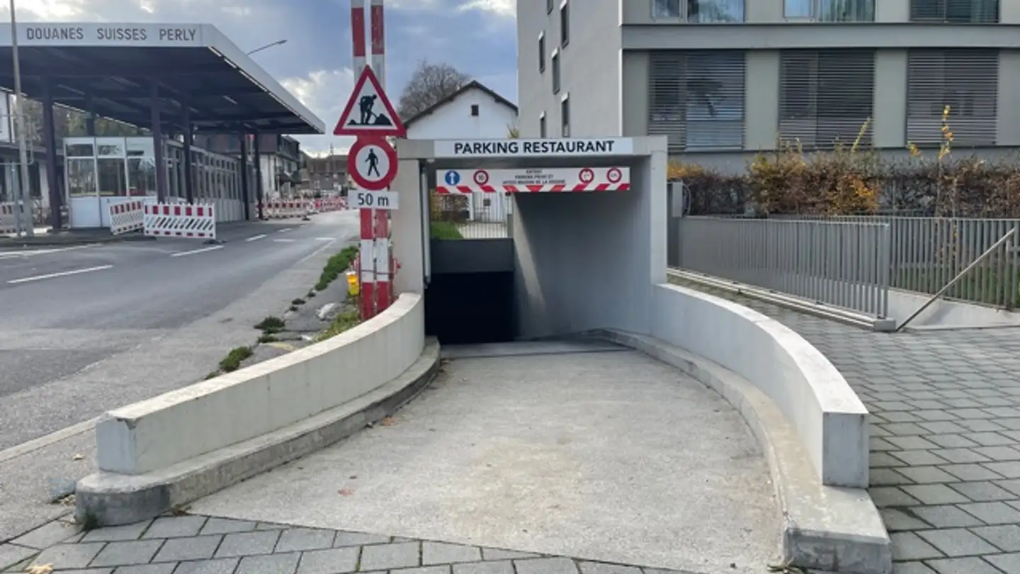 Garage singolo in affitto - Route De Saint-Julien 302, 1258 Perly