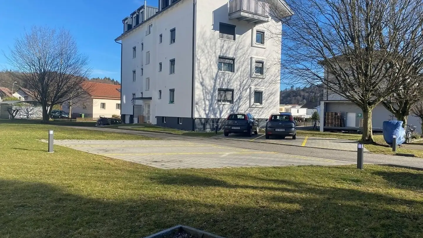 Parcheggio esterno in affitto - 5745 Safenwil