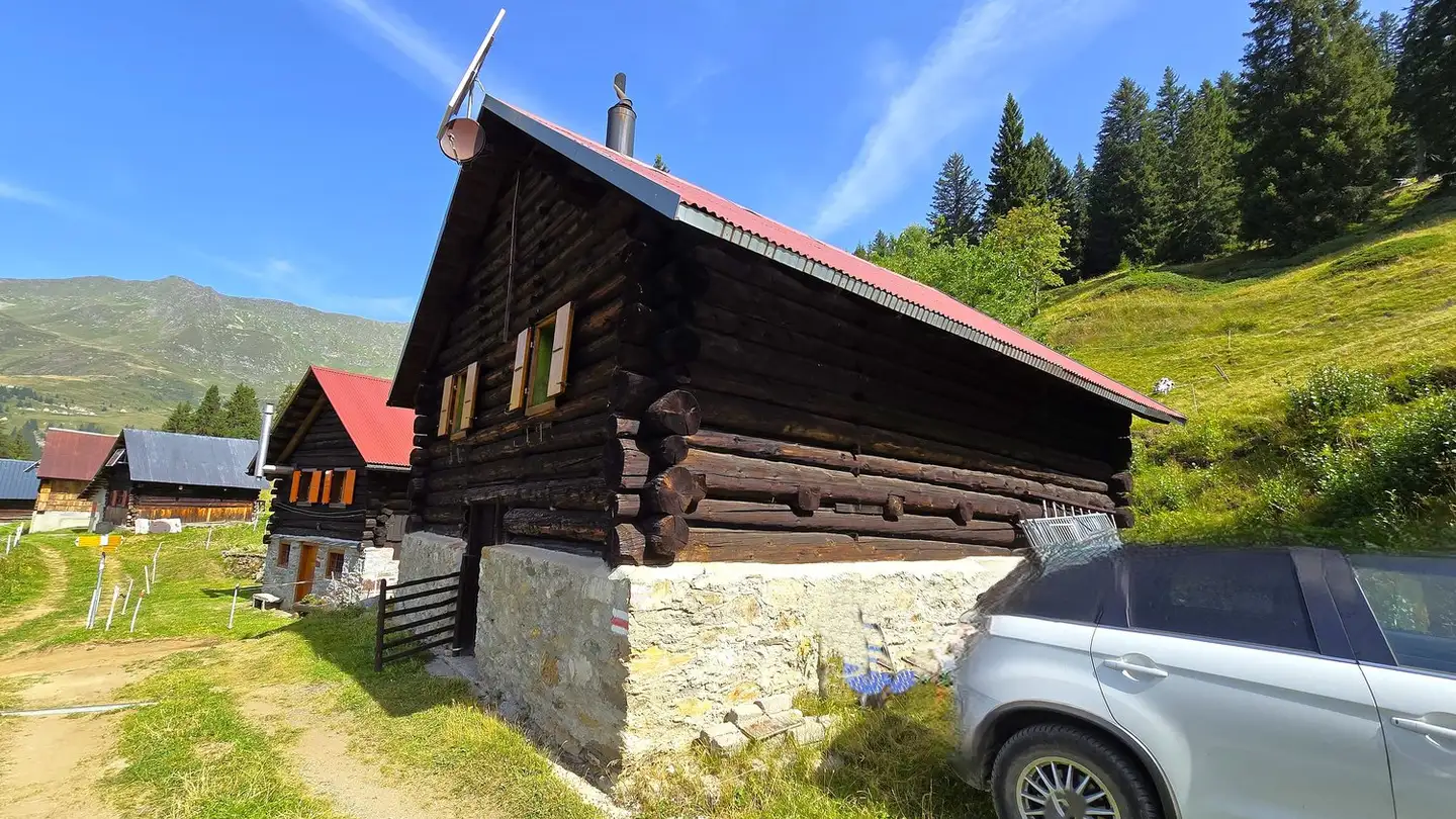 House for sale - 6780 Airolo - Photo 3