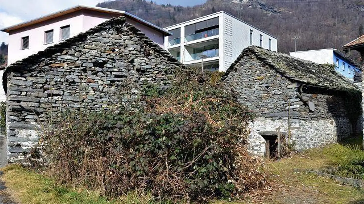 Maison à vendre - 6537 Grono