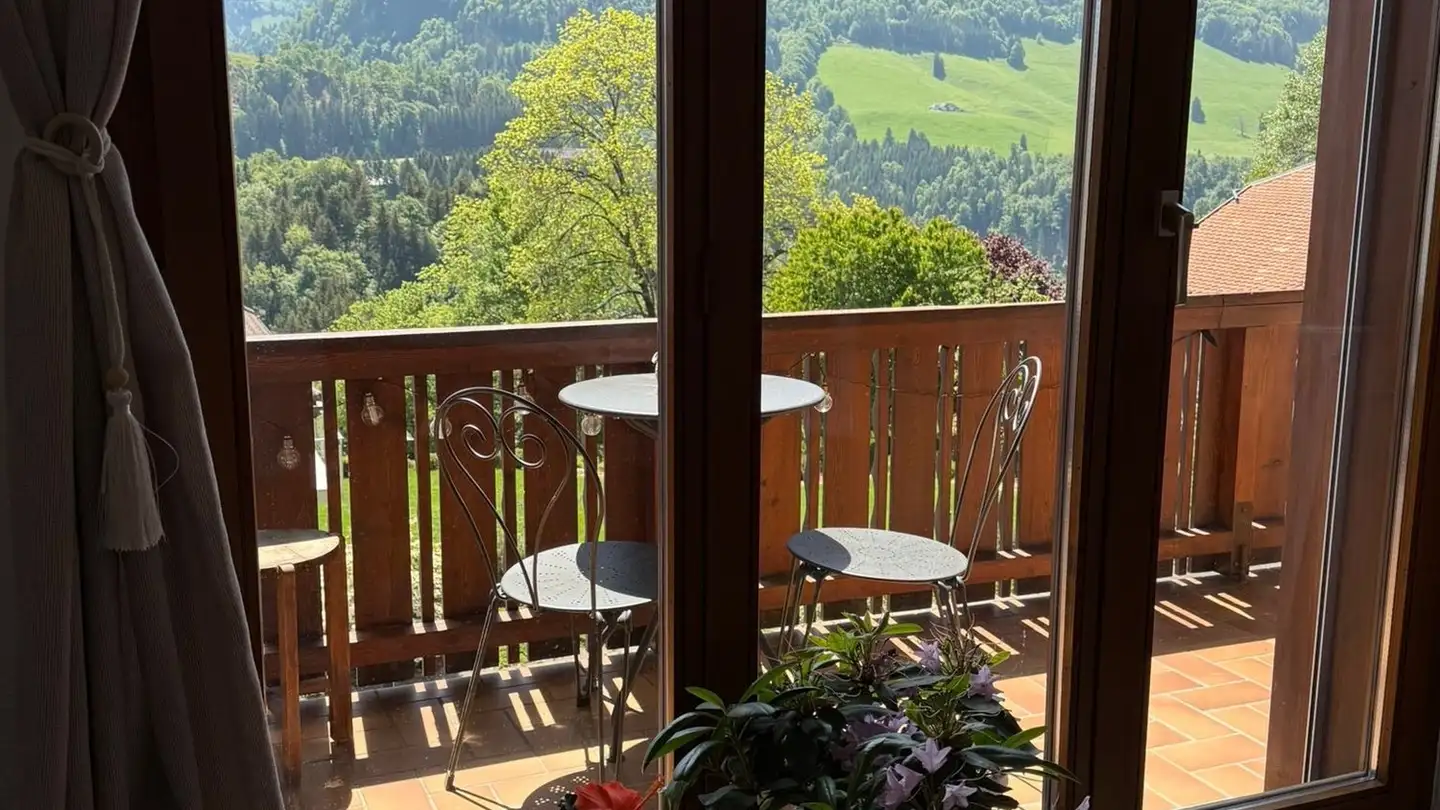 Appartement à louer - Route De La Savignière 28, 1653 Crésuz