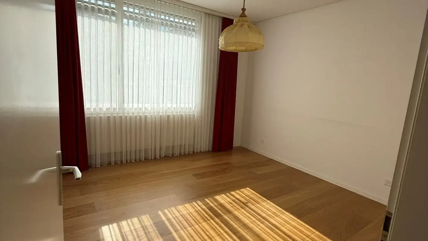 Appartamento in affitto - Via La Quadra 2, 7017 Flims Dorf - Foto 3
