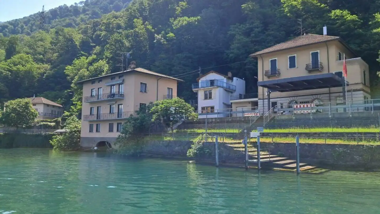 Villa à vendre - 6827 Brusino Arsizio