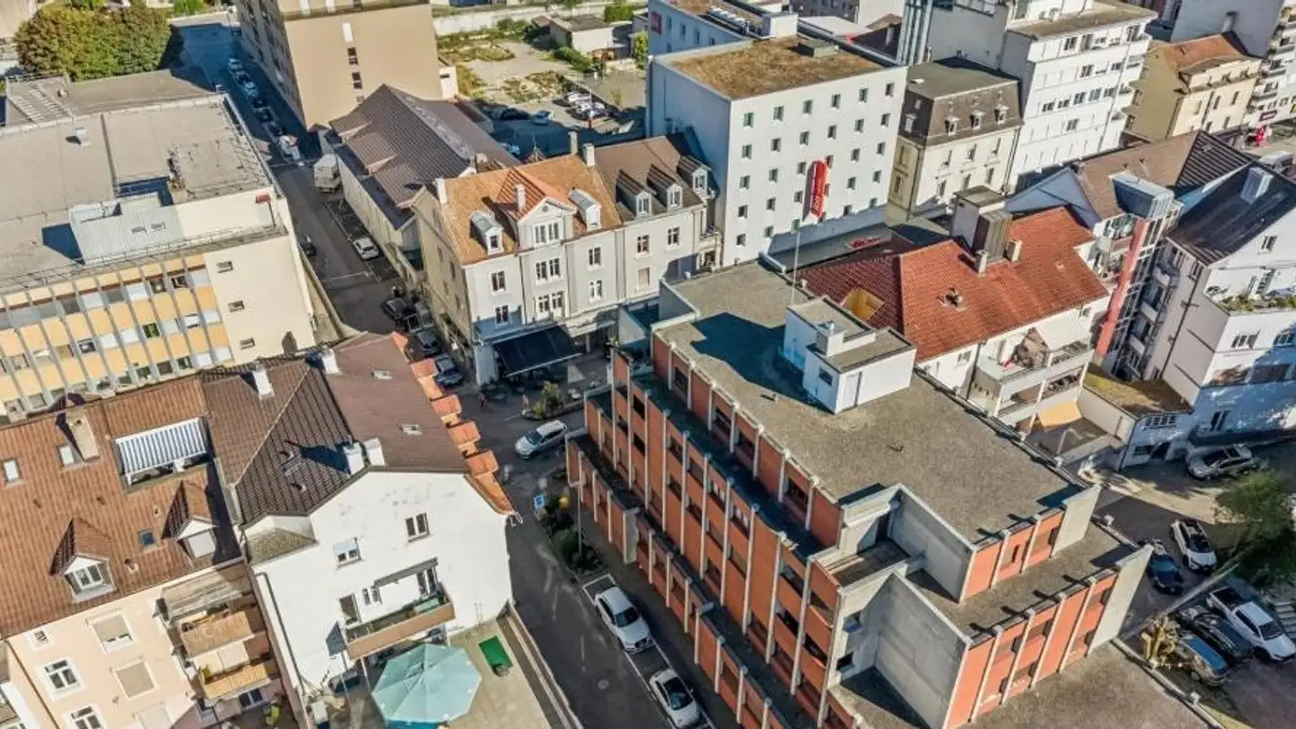 Edificio ad uso misto in vendita - Rue du Jura, 2800 Delémont