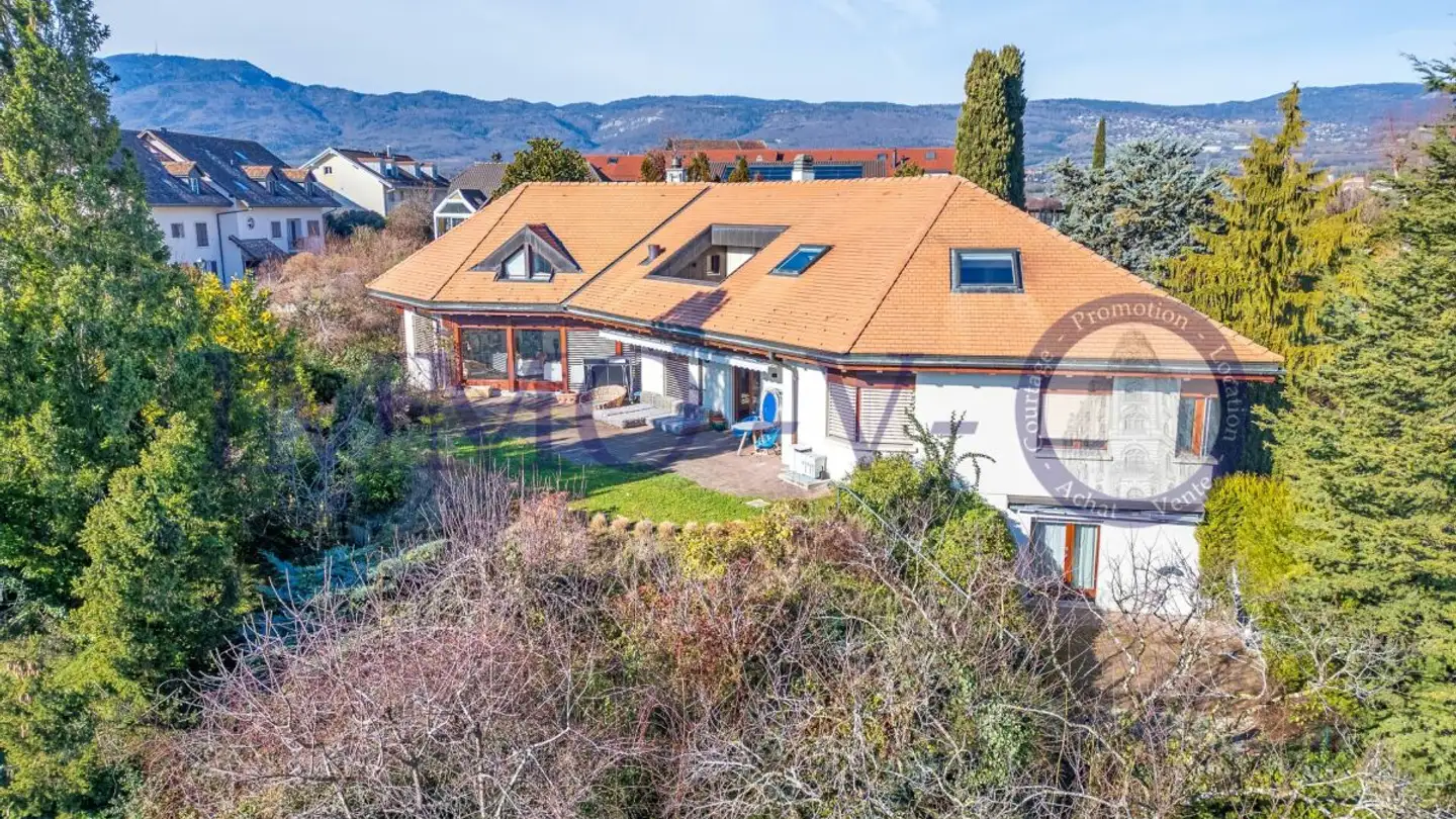 Villa for sale - 1266 Duillier