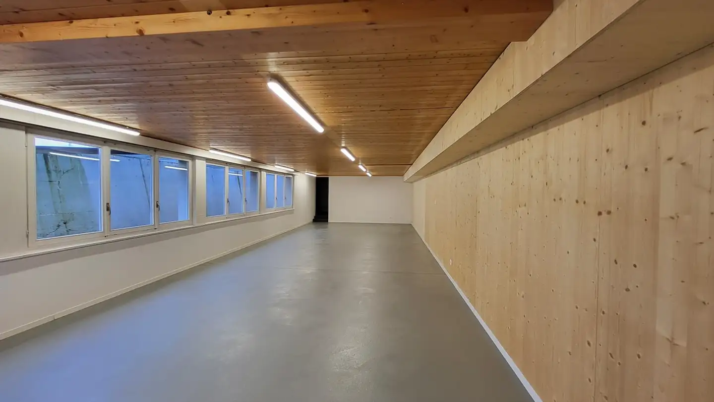 Gewerbe mieten - Blumensteinstrasse, 3665 Wattenwil