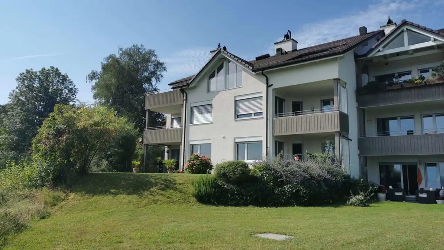 Appartamento in affitto - Zürichstrasse 104a, 8123 Ebmatingen