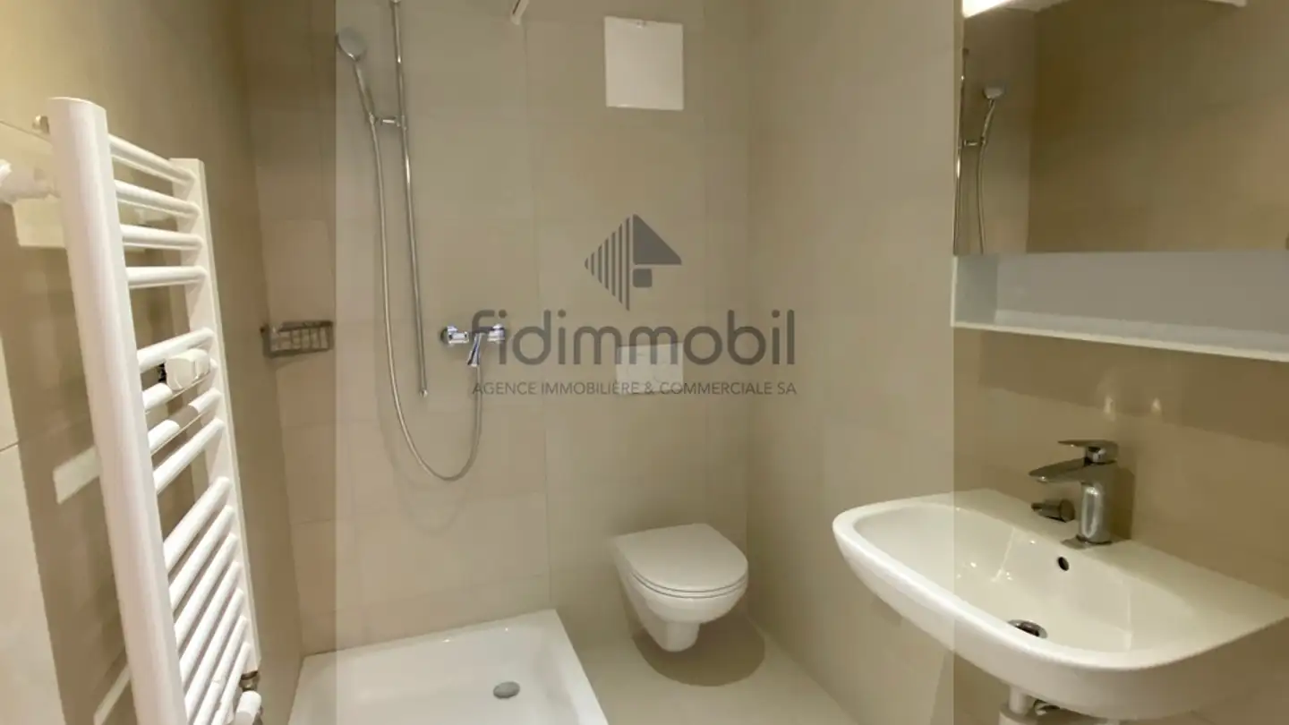 Appartamento in affitto - 2300 La Chaux-de-Fonds - Photo 4