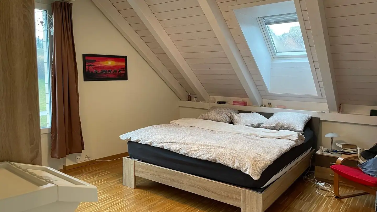 Dachgeschosswohnung mieten - Aathalstrasse 11, 8610 Uster - Foto 4