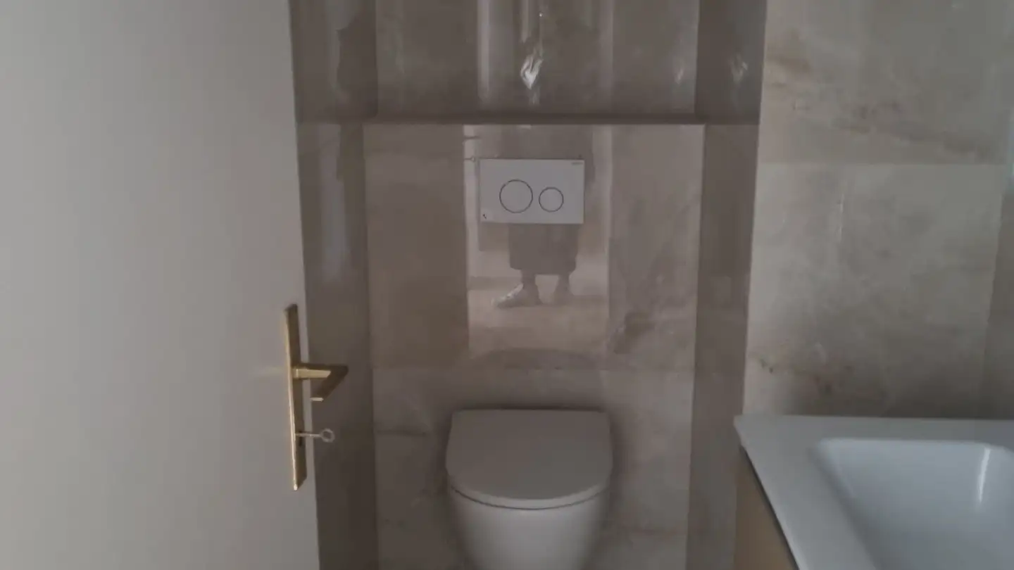 Apartment for rent - 1208 Genève - Photo 2