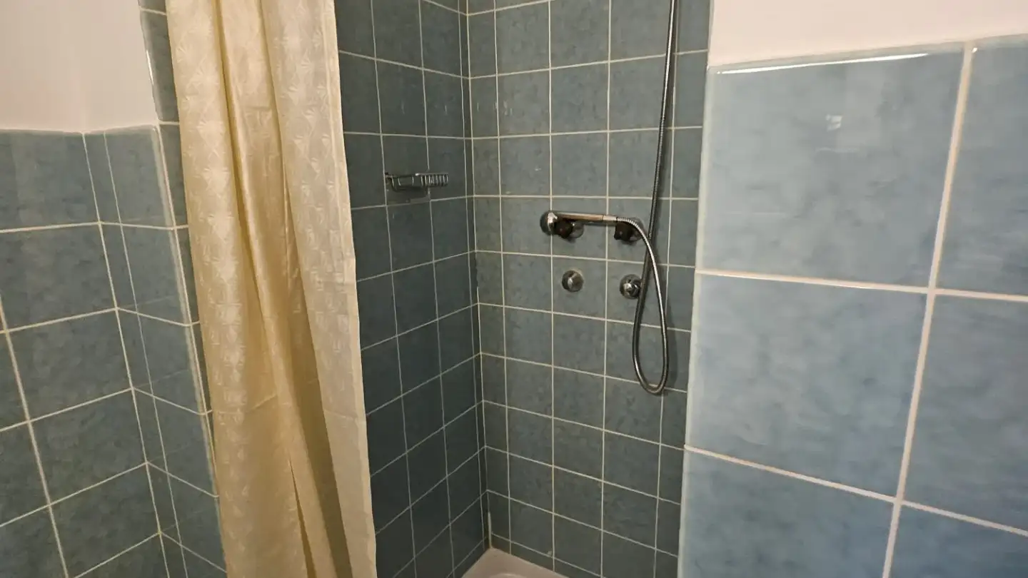 Chambre à louer - Route De Sion 63, 3960 Sierre - Photo 4
