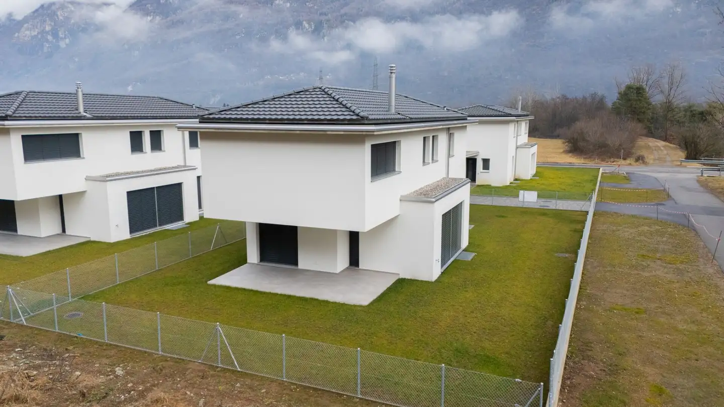 Villa in vendita - 6524 Moleno