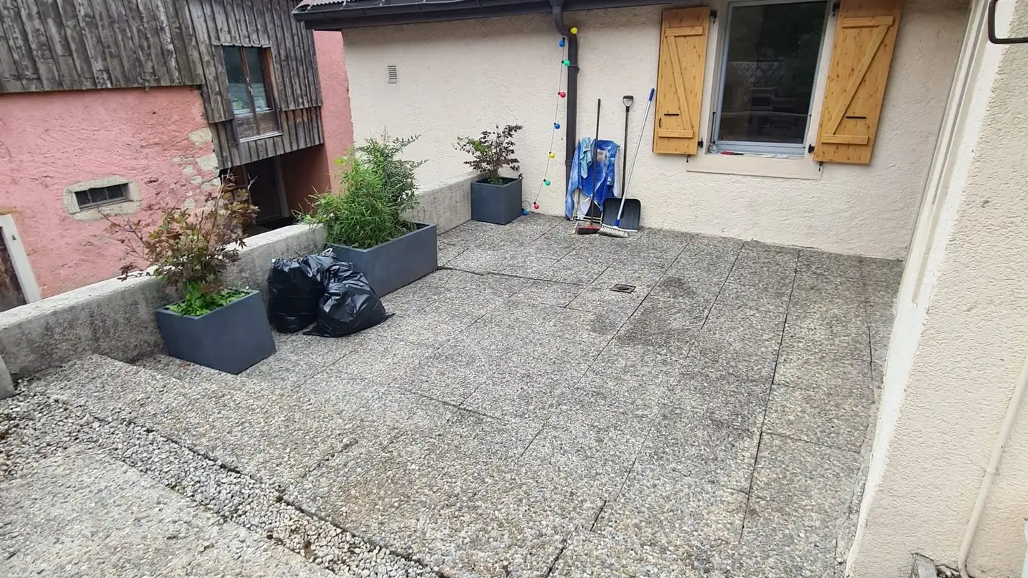 Appartamento in affitto - Sur Les Quais 39, 1342 Le Pont - Photo 4