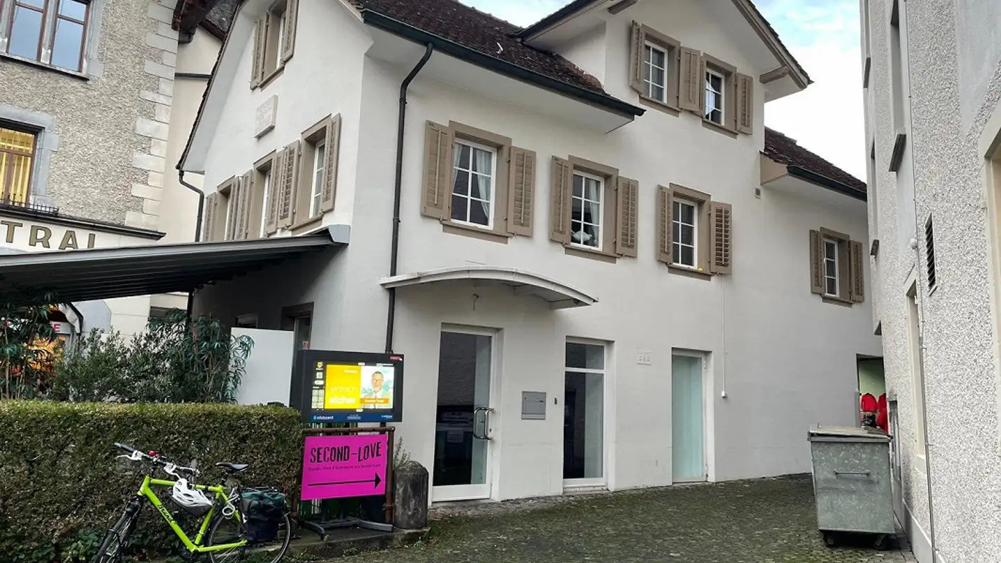 Commercial for rent - Rathausplatz 6, 6460 Altdorf UR