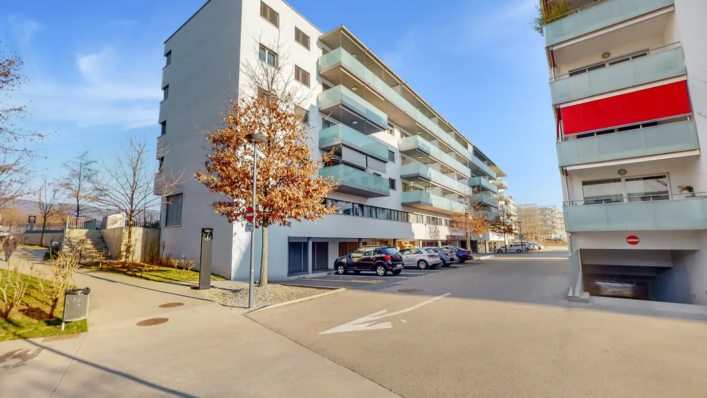 Outdoor parking space for rent - Allée de la Petite Prairie 12, 1260 Nyon