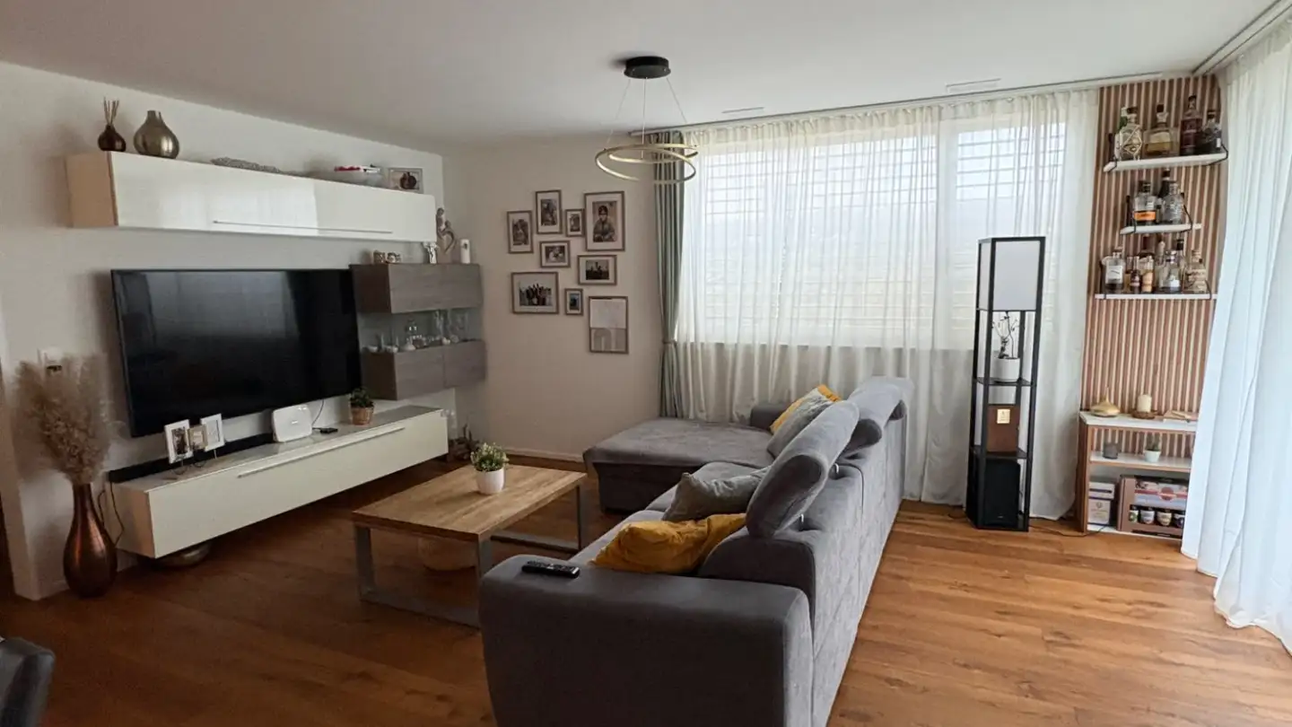 Appartamento in affitto - Bahnhofstrasse 1a, 8862 Schübelbach - Foto 2