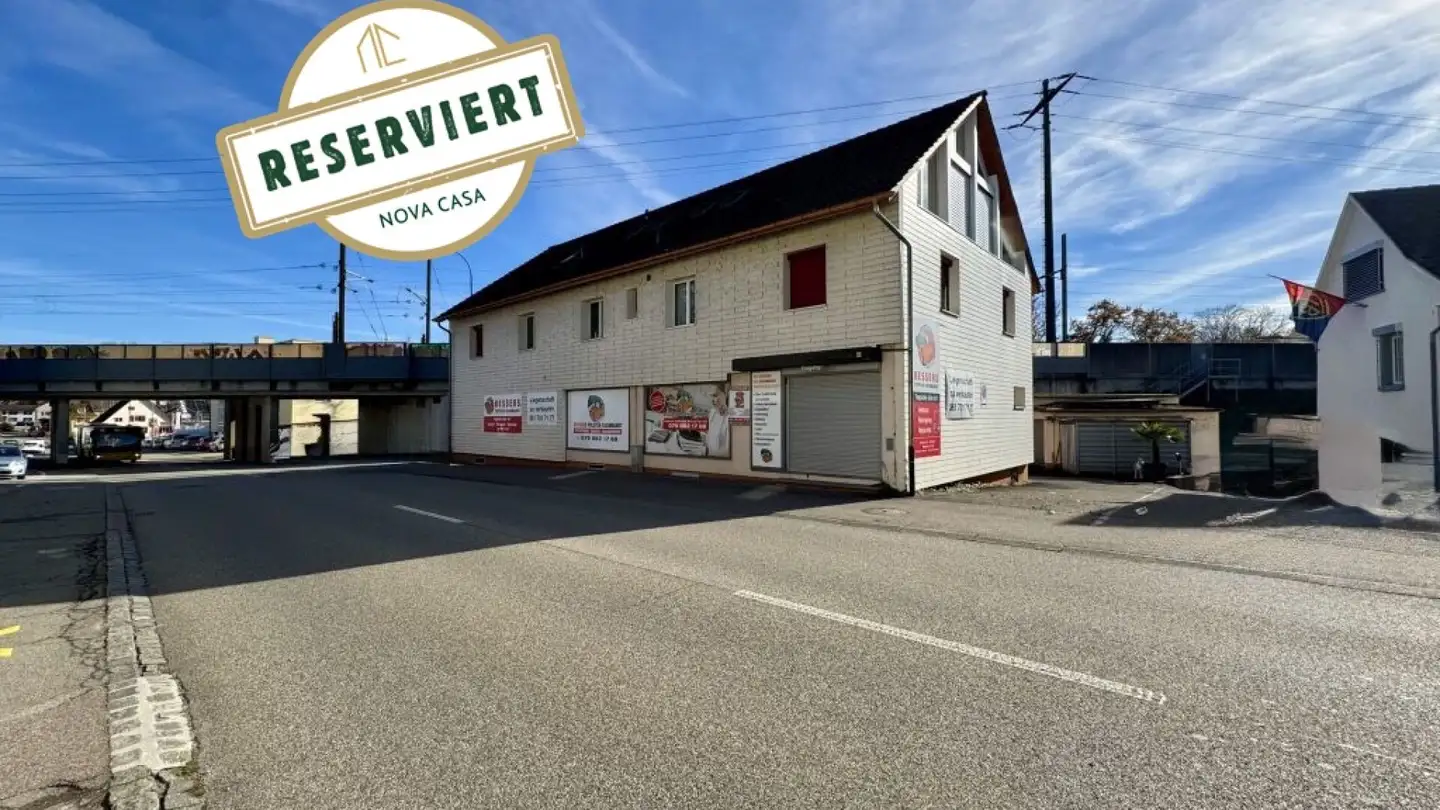 Residential building for sale - 4302 Augst BL