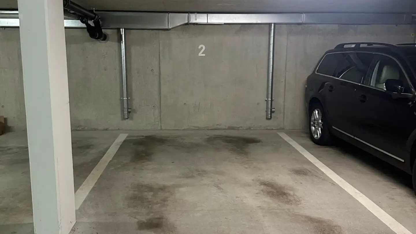 Outdoor parking space for rent - Austrasse, 4153 Reinach BL