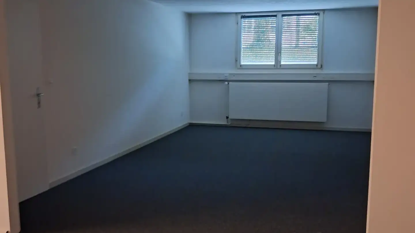 Office space for rent - Schaffhauserstrasse 179, 8400 Winterthur - Photo 2