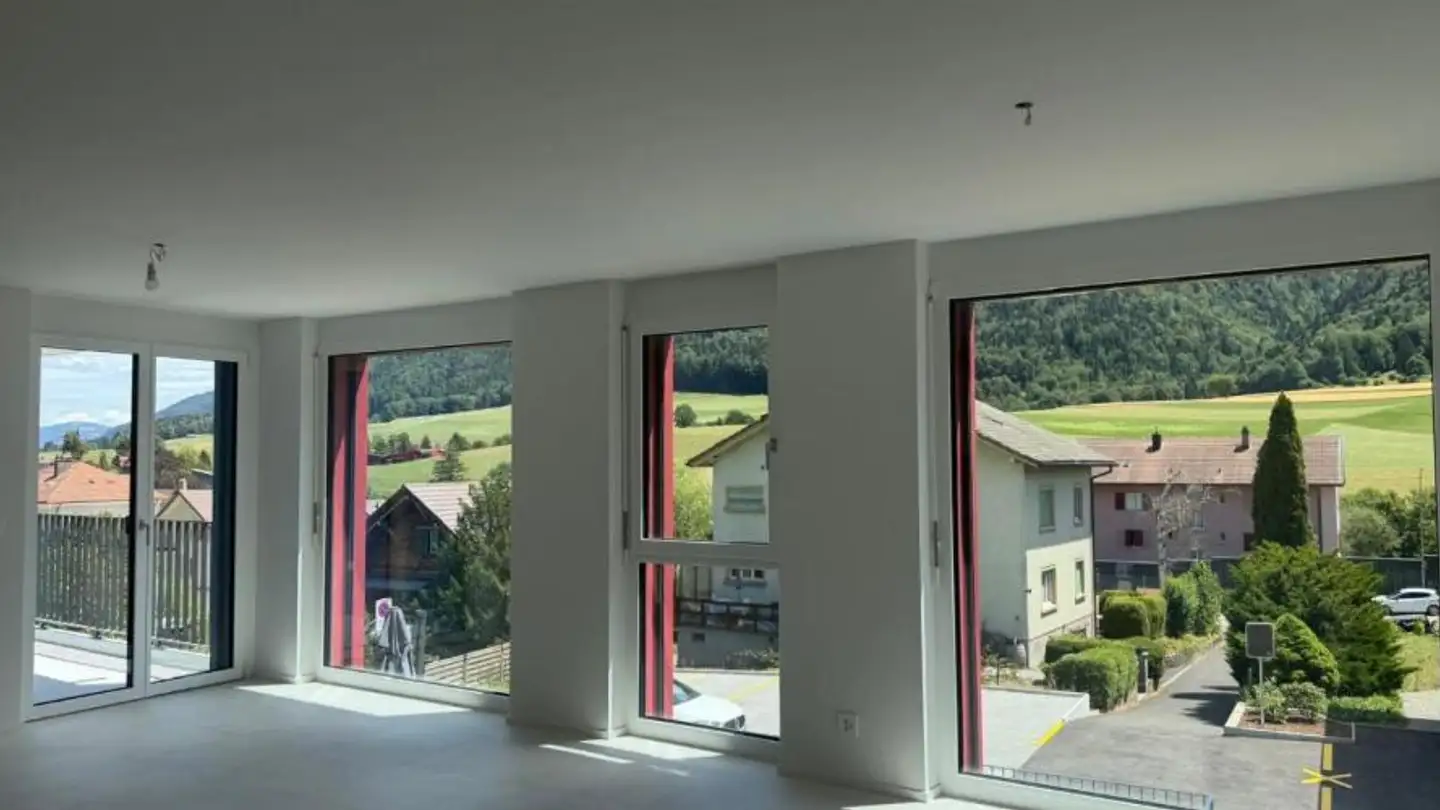 Terrassenwohnung mieten - Rue Jacques-René Fiechter 29, 2613 Villeret - Foto 3