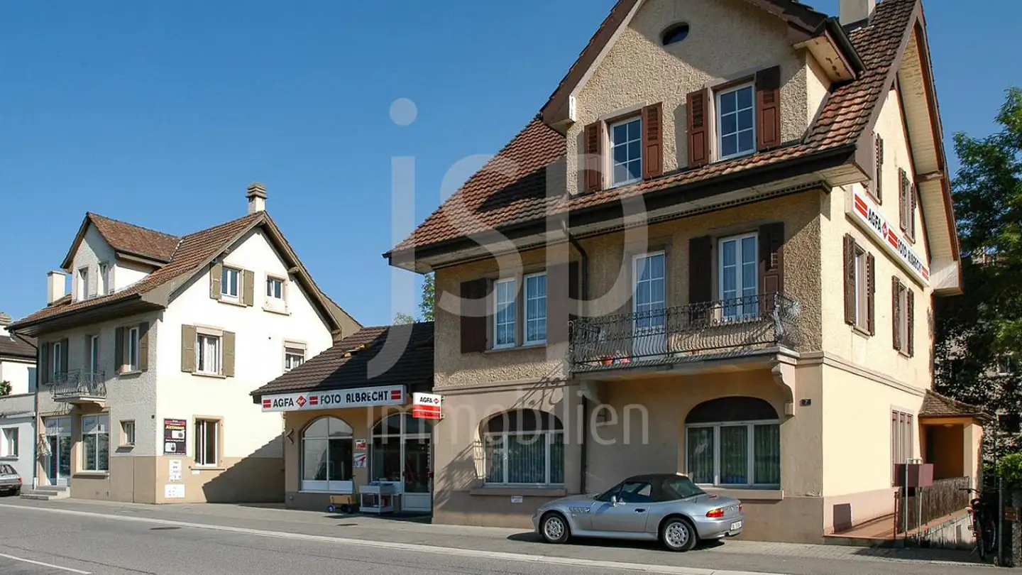 Mixed-use building for sale - Sissacherstrasse 7, 4460 Gelterkinden - Photo 2