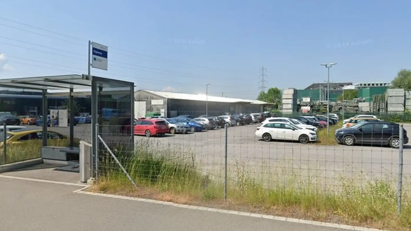 Outdoor parking space for rent - Sennweid, 6312 Steinhausen