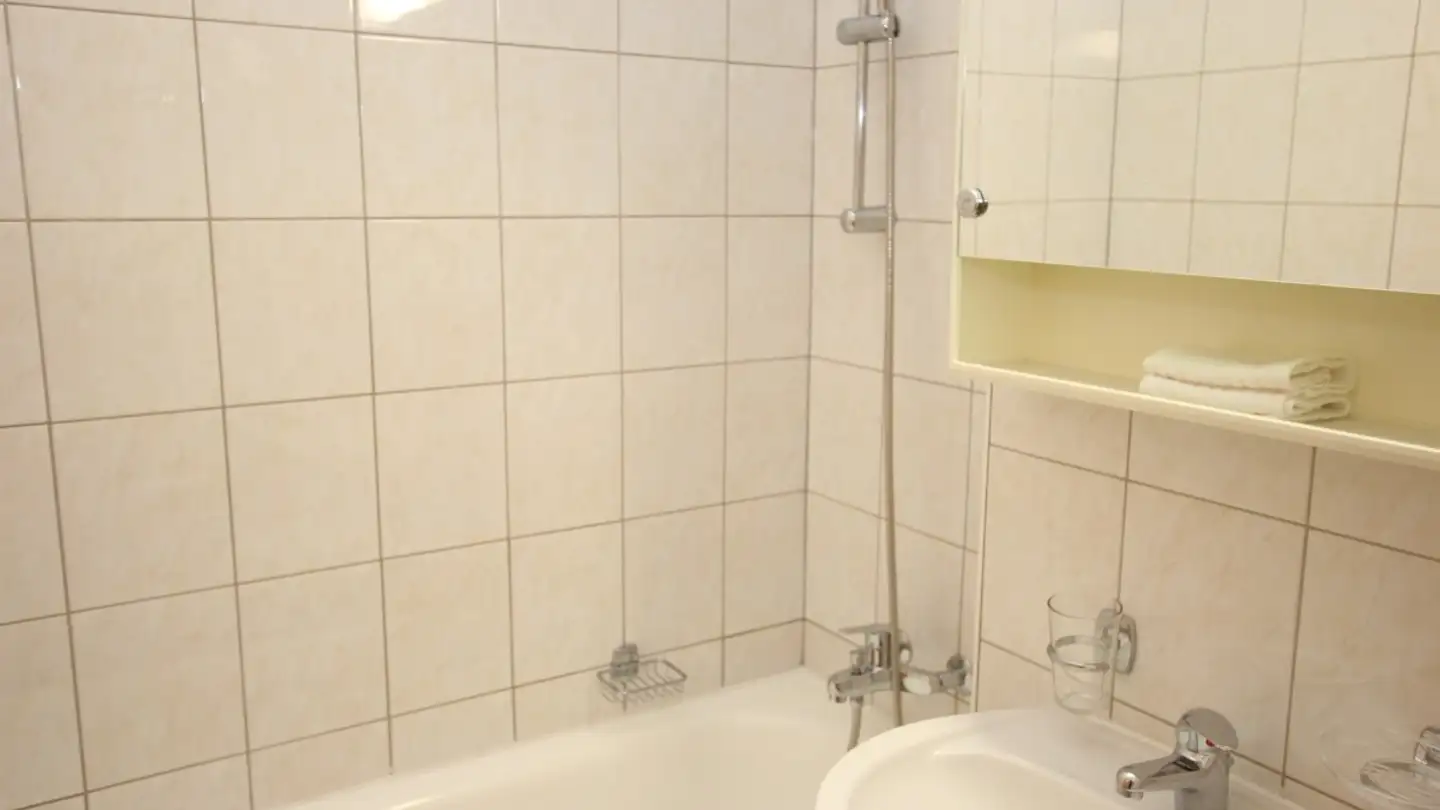 Appartement meublé à louer - Rue Sismondi 13, 1201 Genève - Photo 4