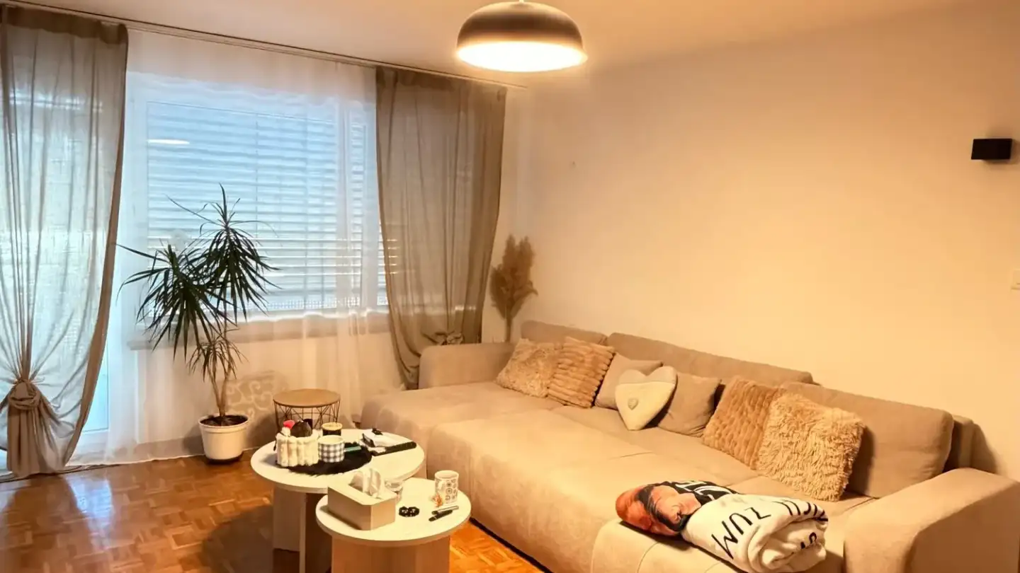Wohnung mieten - Burgstrasse, 8610 Uster - Foto 2