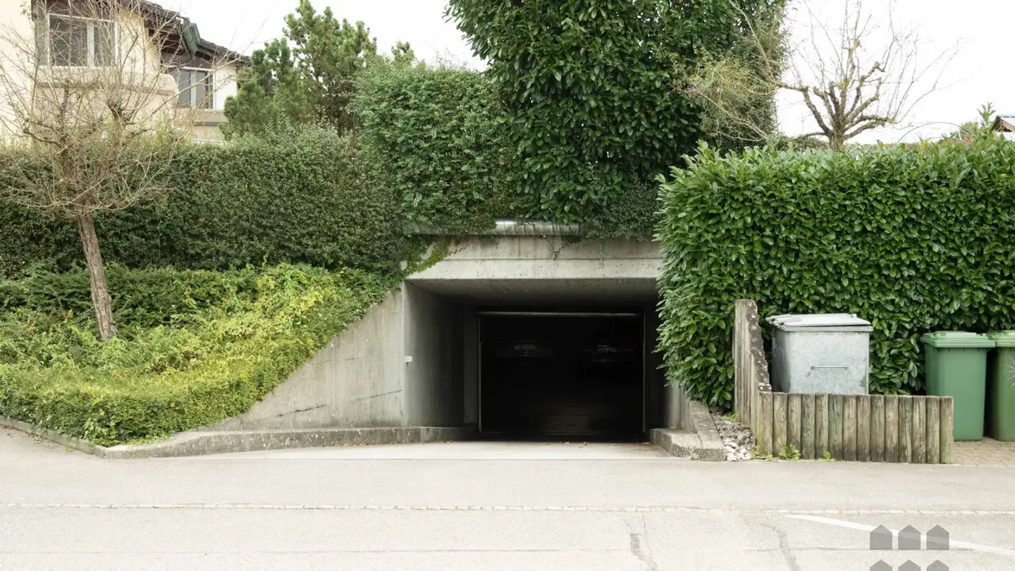 Place de parking intérieure à vendre - Byfangstrasse 3, 2552 Orpund